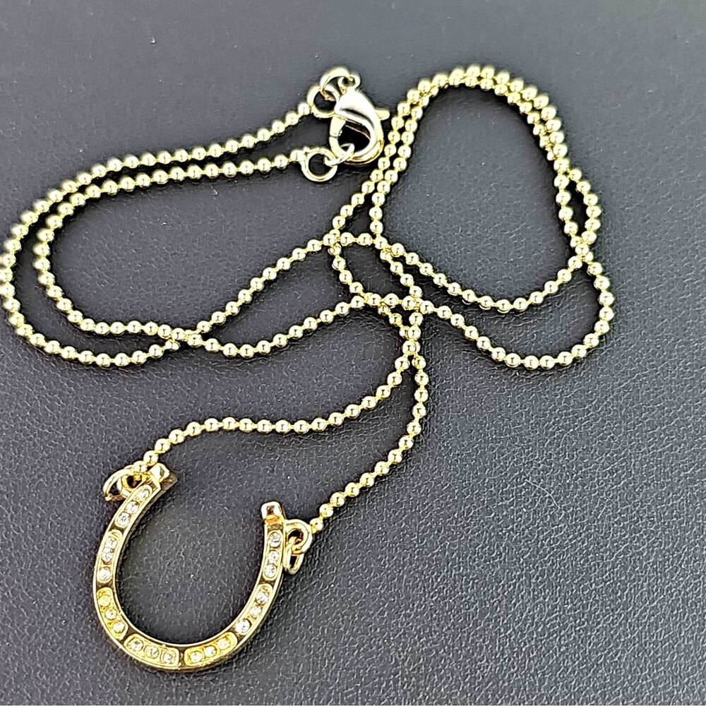 Marc Jacobs Gold Tone Crystal Horseshoe Pendant Necklace Lucky Equestrian 18 in